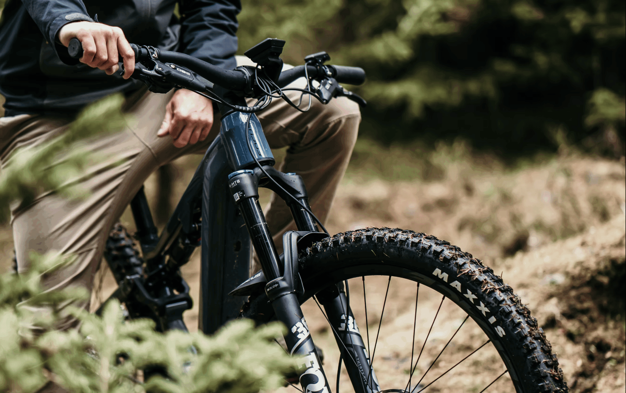 Randonnée VTT en vélo électrique à Nendaz en Valais Suisse
